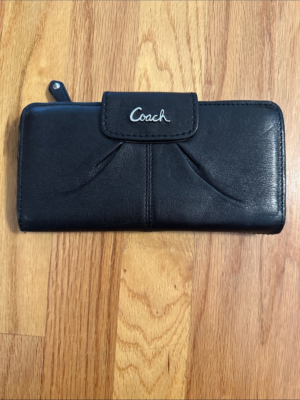 Coach Black Leather Zip Wallet Phone Case with Logo Snap